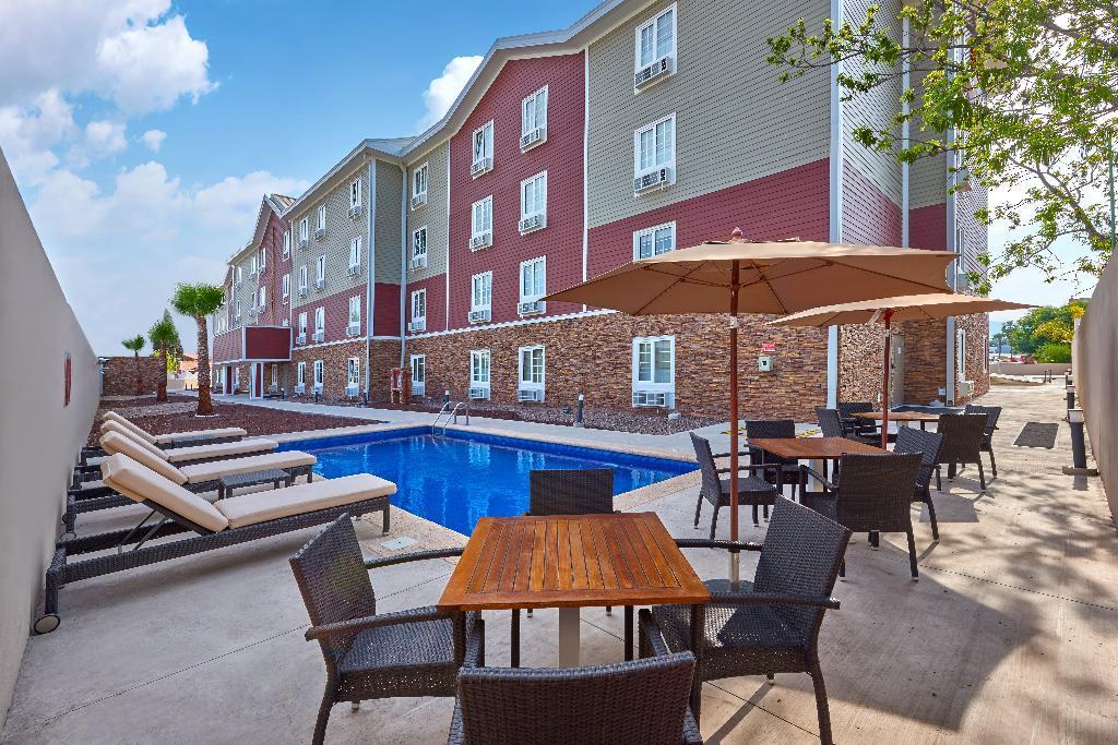 Extended Suites Queretaro Juriquilla Jurica Exteriér fotografie